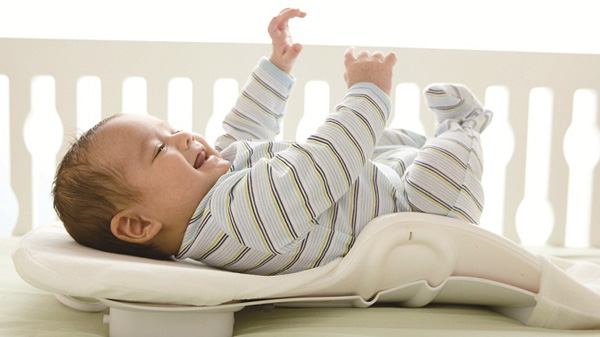 美獅寶嬰兒睡床