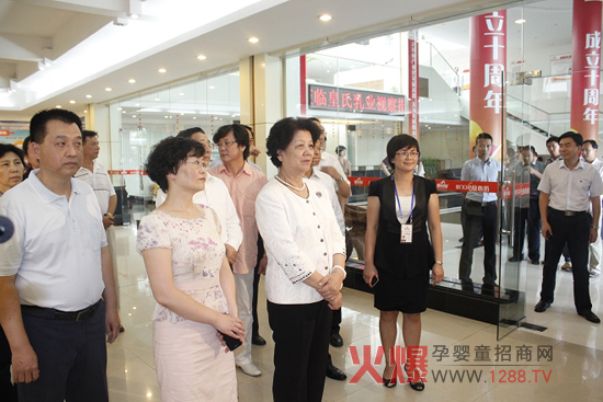 ȫ���D��ϯ������W�R������I(y��)ҕ��ָ������