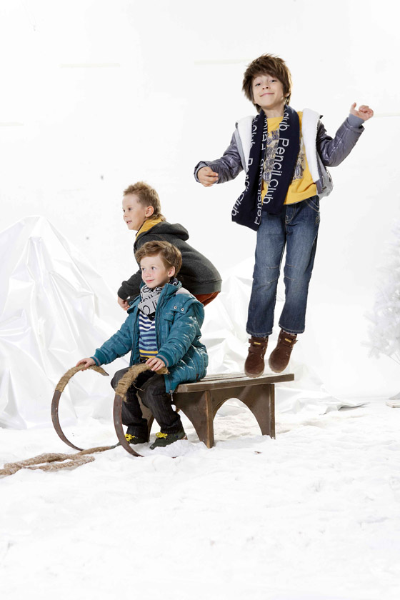 �U�P�㘷���\(y��n)�ӕr��ͯ�b