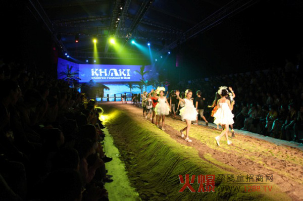 �����ݡ�����������2013�ļ��r����Ʒ�l(f��)�����������