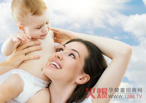 �������L