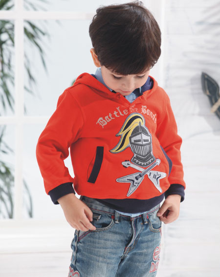 ��˹���\������ͯ