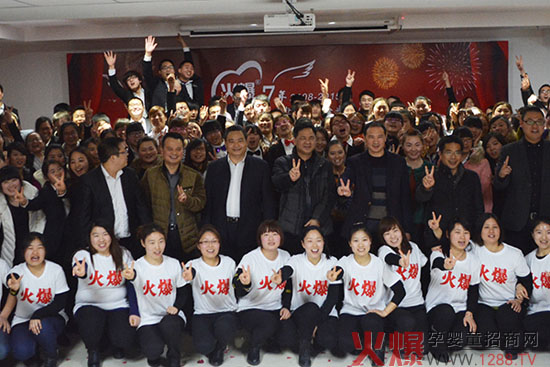 �𱬈F(tu��n)�(du��)