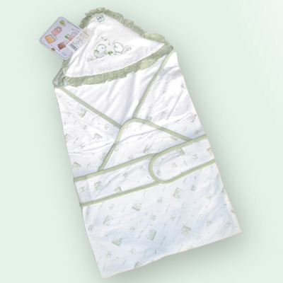 嬰兒包被