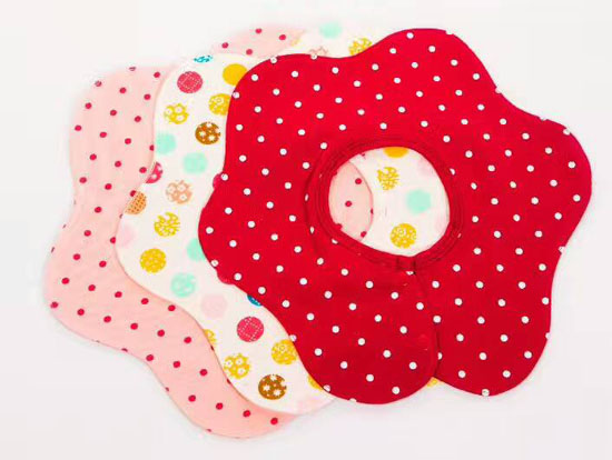 淘貝貓韓版時(shí)尚圍嘴-三色.jpg 淘貝貓韓版時(shí)尚圍嘴-三色.jpg