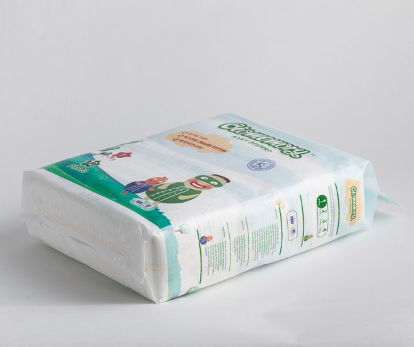 百夢(mèng)樂(lè)芯體無(wú)膠紙尿褲S72片0-7kg側(cè)面.jpg 百夢(mèng)樂(lè)芯體無(wú)膠紙尿褲S72片0-7kg側(cè)面.jpg