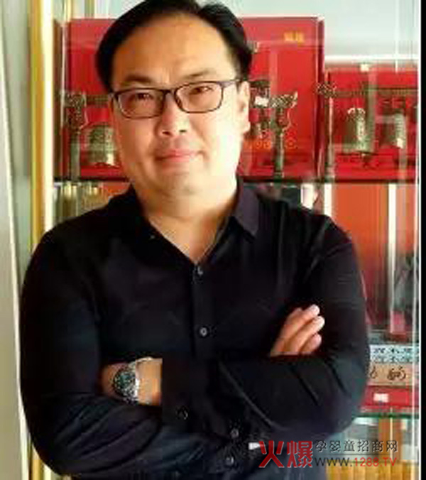 12�����������������Ϻ����׽��ܱ���ĸ��Ʒ�Ƶİl(f��)չ֮������������ĸ�����۷������վ!