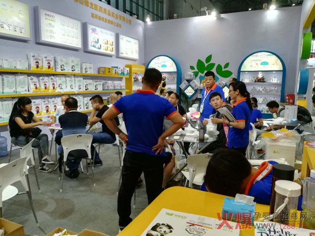 ֱ���\���t(y��)ˎ�Ϻ�CBMEչ��(hu��) ��ſᡢ�X�ό�ؐ����ѝƷ���˚�ߝq