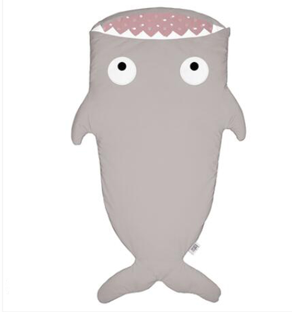 西班牙baby bites兒童大鯊魚(yú)睡袋 石粉紅.jpg 西班牙baby bites兒童大鯊魚(yú)睡袋 石粉紅.jpg
