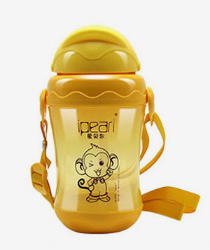 愛貝爾兒童背帶吸管水杯260ML.jpg 愛貝爾兒童背帶吸管水杯260ML.jpg