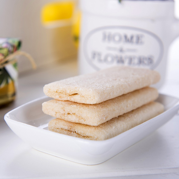 麗嬰美米餅 牛奶味4.jpg