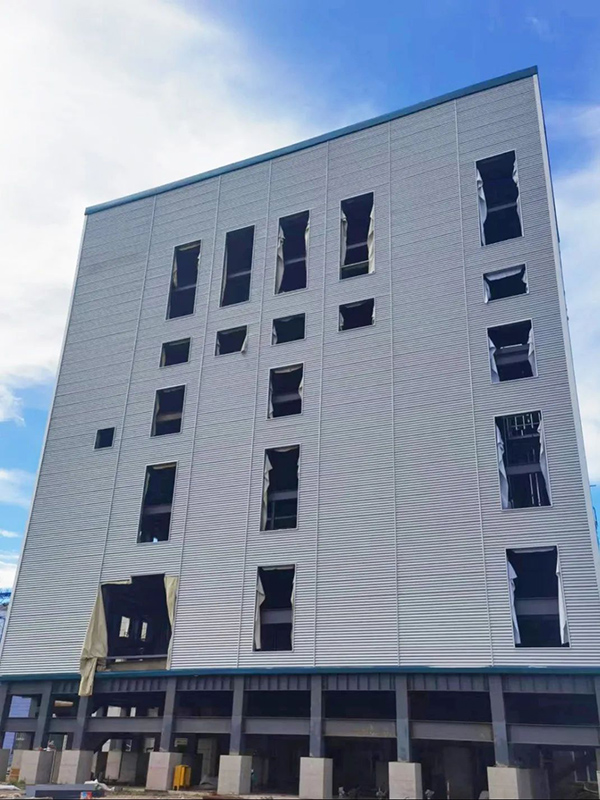 英博安嘉工廠項(xiàng)目建設(shè)中.jpg 英博安嘉工廠項(xiàng)目建設(shè)中.jpg