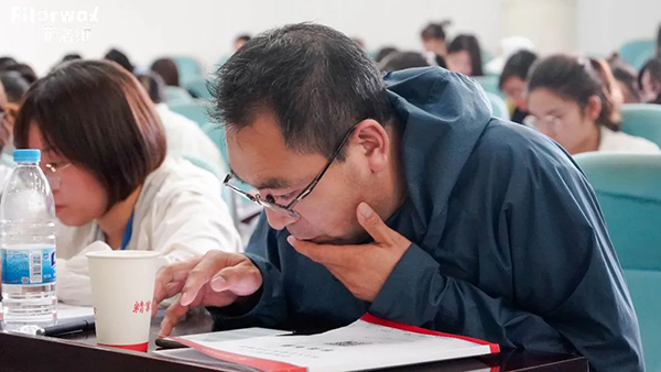 菲洛維HES菁英伙伴專業(yè)學術(shù)峰會南京站21.jpg 菲洛維HES菁英伙伴專業(yè)學術(shù)峰會南京站21.jpg