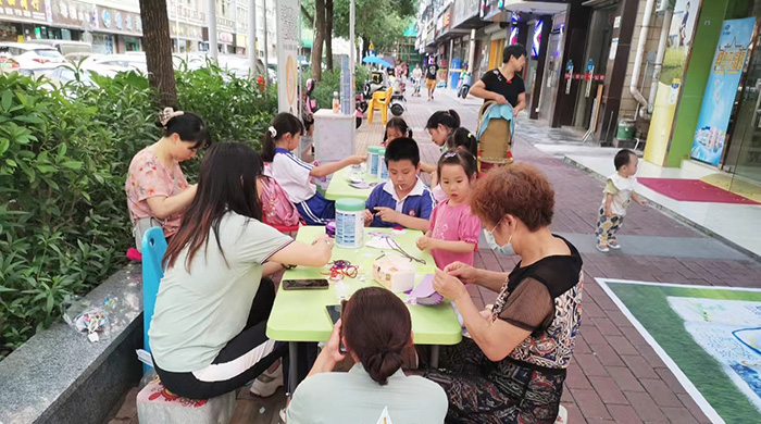 雅慧“父親節(jié)&端午節(jié)”主題活動圓滿結(jié)束1.jpg 雅慧“父親節(jié)&端午節(jié)”主題活動圓滿結(jié)束1.jpg