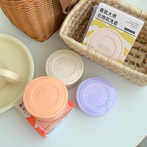 泉日記香氛大師衣物雙洗皂1.jpg