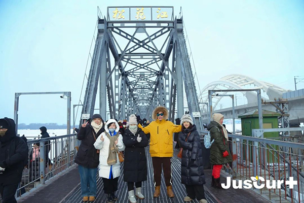 杰西佳JIBS自然營養(yǎng)獅王計(jì)劃啟動(dòng)峰會(huì)14.jpg 杰西佳JIBS自然營養(yǎng)獅王計(jì)劃啟動(dòng)峰會(huì)14.jpg