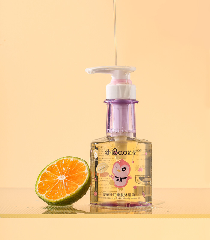 芷葆嬰童凈潤親膚沐浴油.jpg