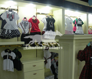 �����ֵ�ͯ�b���u��