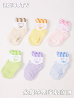 �����������\���m