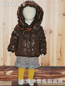 ��(��i)�ј�(l��)��ͯ�t��ɫ�\