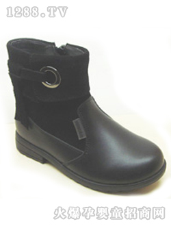 ��ô����ɫСͯ�r(sh��)�����eƤѥ