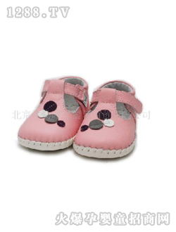 С�{(l��n)���ɫ�냺Ь