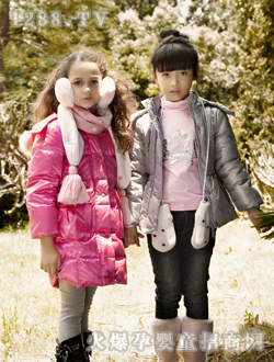 С�����Ůͯ���b