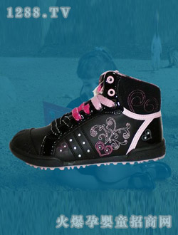 ���ٺ�ɫ�r(sh��)��ŮͯЬ