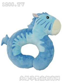 ���RU����