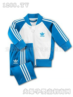 ͯ�ľ��{��ɫ�\�����b