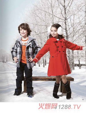 ��������Ůͯ�r�����b��ɫ��q��