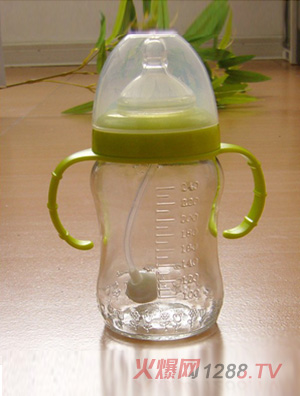 ͯ���B�Sɫ���ڏ���ƿ