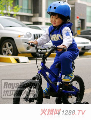 ��(y��u)ؐ�{(l��n)ɫ���݃�ͯ����܇(ch��)