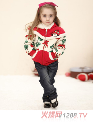 С��B��Ůͯ�që߅����