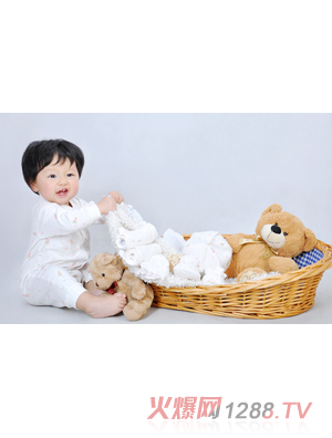 ��ȼ����ͯ��(n��i)�°�ɫ