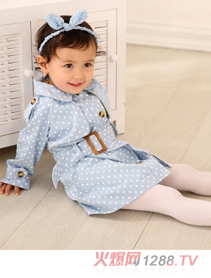 �޹����A�c�L��ʽ�����{ɫ