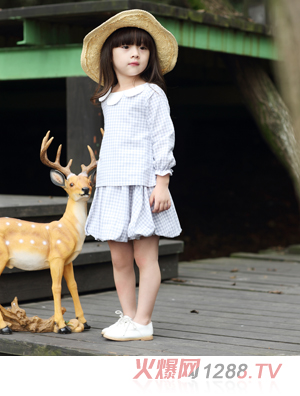 ���c(di��n)�neͯ��Ů����ȹ�b