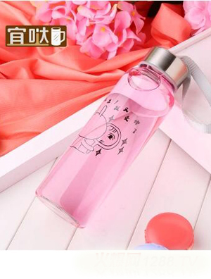  �ˇ}���������ΌӃ�ͯˮ����ɫ